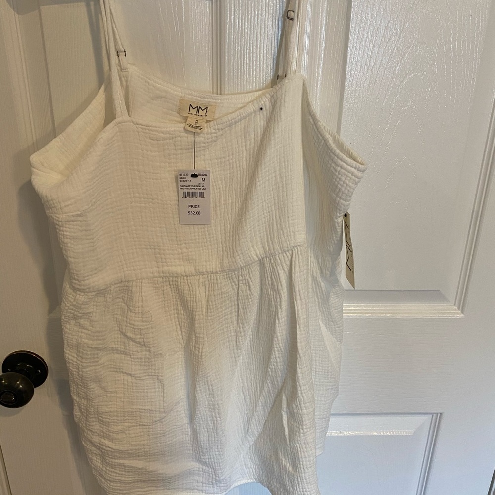 Maternity swing tank